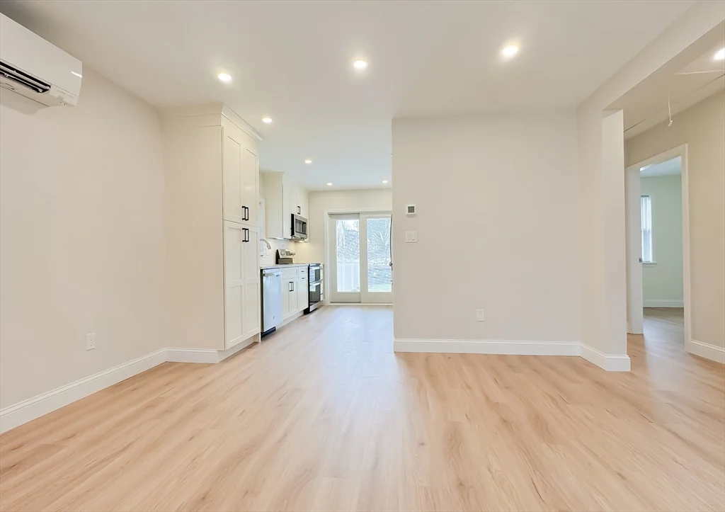 2 bed, 1 bath apartment for rent at 40 Walter St Unit A, East Lynn — photo 13 of 25