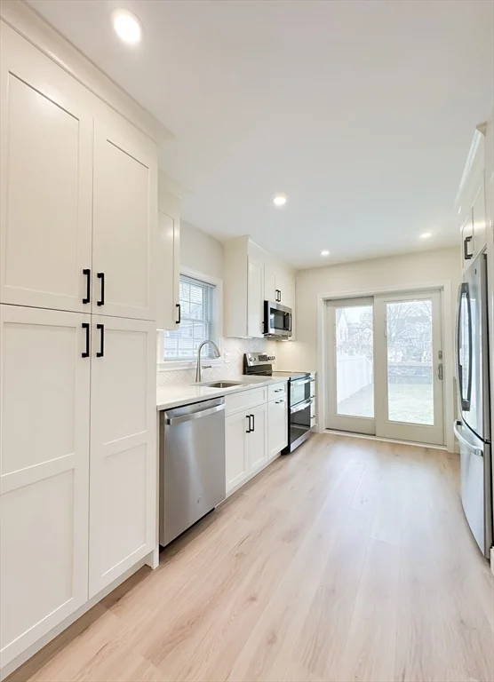 2 bed, 1 bath apartment for rent at 40 Walter St Unit A, East Lynn — photo 14 of 25