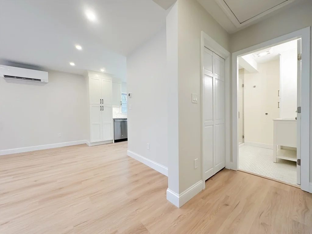 2 bed, 1 bath apartment for rent at 40 Walter St Unit A, East Lynn — photo 12 of 25