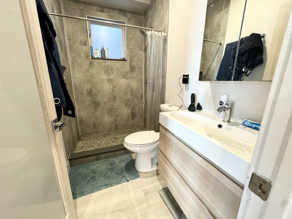 4 bed, 3 bath apartment for rent at 40 Washburn Unit 1, Dorchester — photo 12 of 16