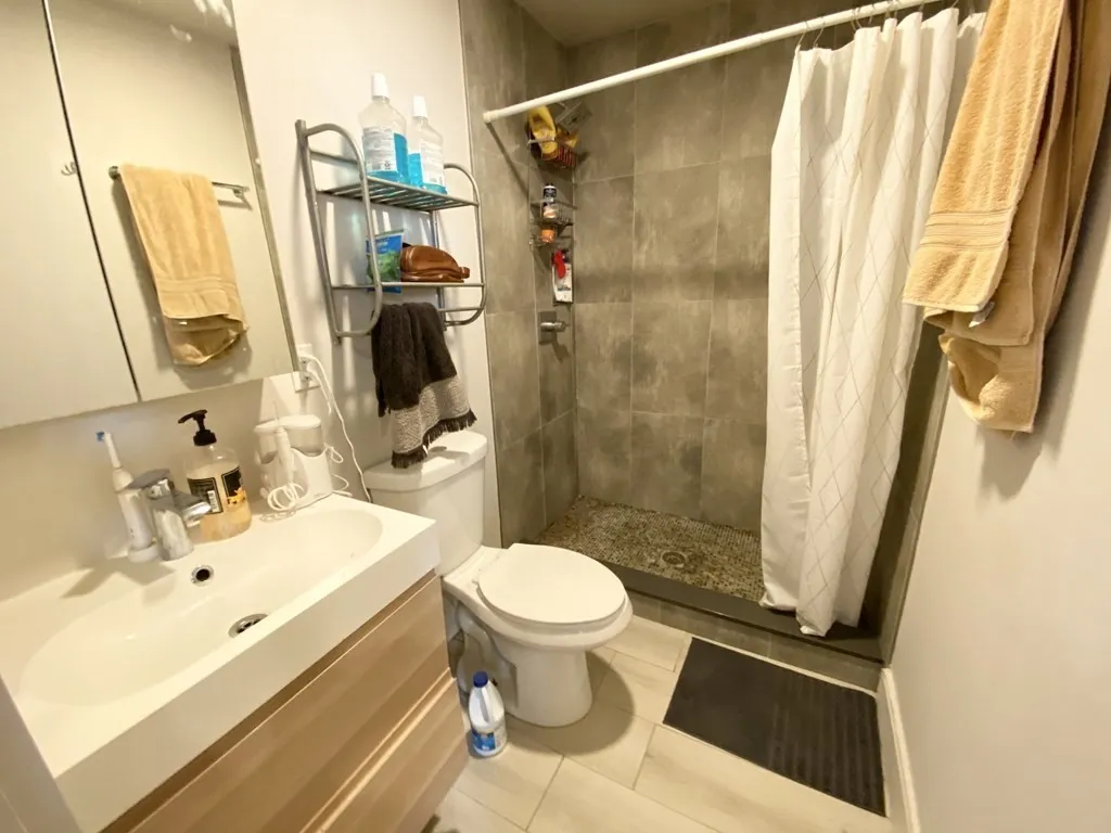 4 bed, 2 bath apartment for rent at 40 Washburn Unit 2, Dorchester — photo 11 of 12