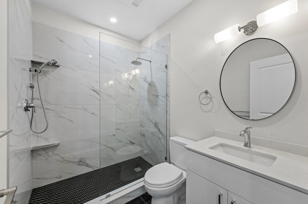 4 bed, 3 bath apartment for rent at 40 Waverly Unit 2, Brighton — photo 15 of 16