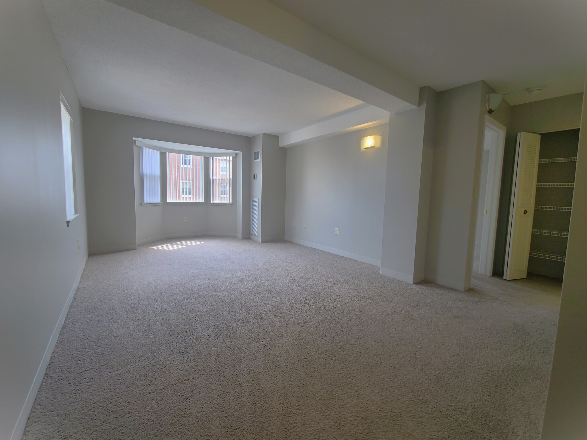 1 bed, 1 bath apartment for rent at 40 Westwind Rd Unit 657, Dorchester — photo 5 of 13