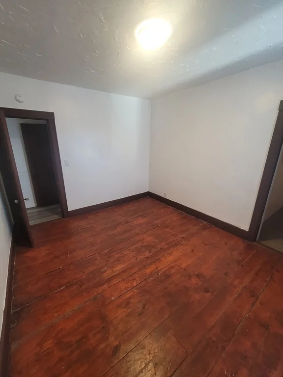 3 bed, 1 bath apartment for rent at 40 Whitcomb St Unit 3, Worcester — photo 12 of 16