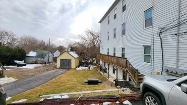 3 bed, 1 bath apartment for rent at 40 Whitcomb St Unit 3, Worcester — photo 2 of 16