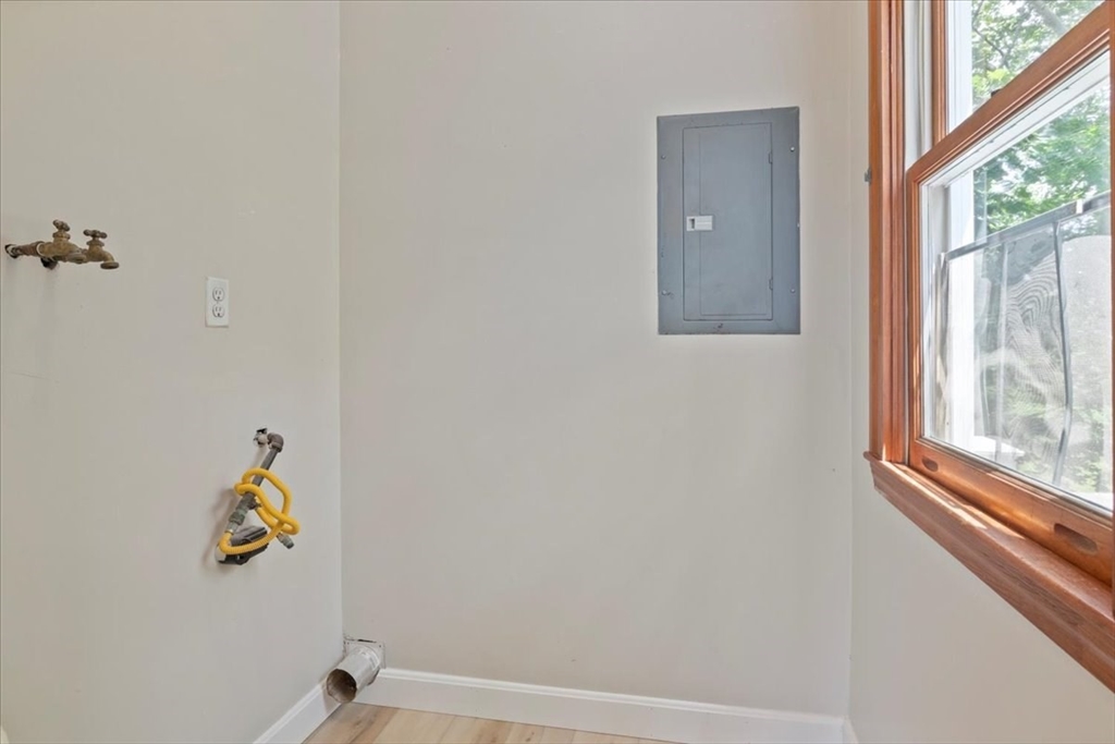 2 bed, 1 bath apartment for rent at 40 Whitehall St Unit 2, East Dedham — photo 11 of 37