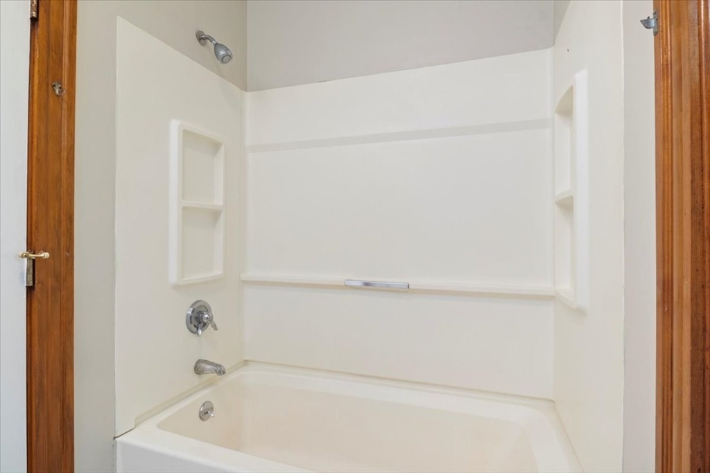 2 bed, 1 bath apartment for rent at 40 Whitehall St Unit 2, East Dedham — photo 14 of 37