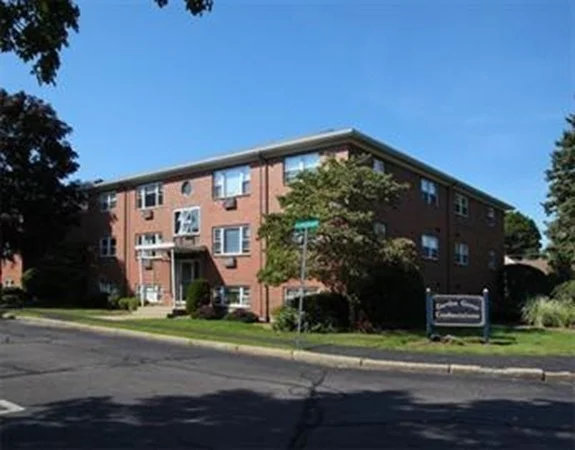 2 bed, 1 bath apartment for rent at 40 Whitman Rd Unit 2-3, Warrendale — photo 12 of 13