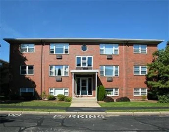 2 bed, 1 bath apartment for rent at 40 Whitman Rd Unit 2-3, Warrendale — photo 13 of 13