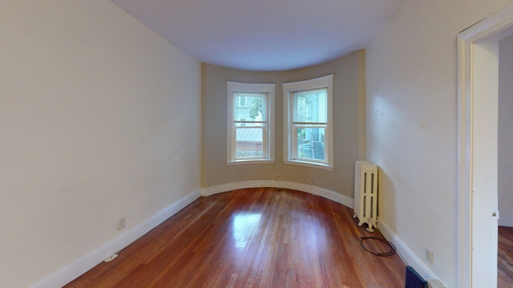 1 bed, 1 bath apartment for rent at 40 Winchester St Unit 5, North Brookline — photo 3 of 8