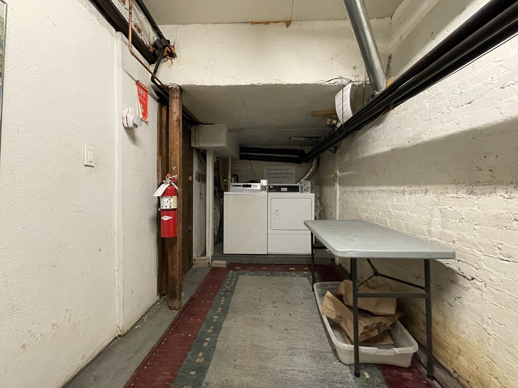 1 bed, 1 bath apartment for rent at 40 Winchester St Unit 5, North Brookline — photo 7 of 8