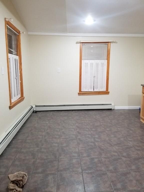 4 bed, 1 bath apartment for rent at 40 Winter St Unit 1, Boston — photo 2 of 12