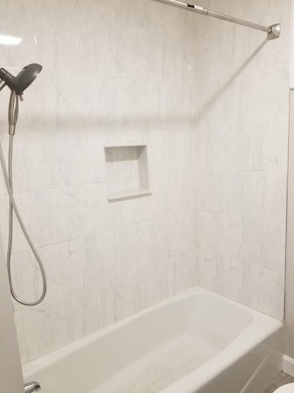4 bed, 1 bath apartment for rent at 40 Winter St Unit 1, Boston — photo 5 of 12
