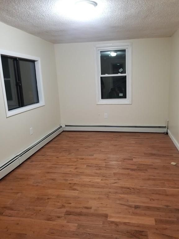 4 bed, 1 bath apartment for rent at 40 Winter St Unit 1, Boston — photo 8 of 12