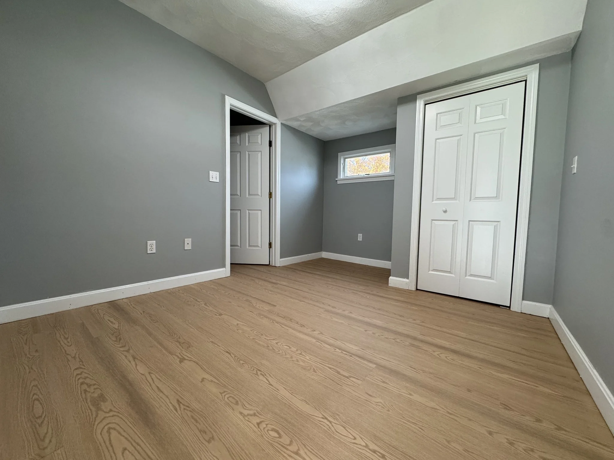 3 bed, 1 bath apartment for rent at 40 Wright St Unit 2, Stoneham — photo 11 of 27