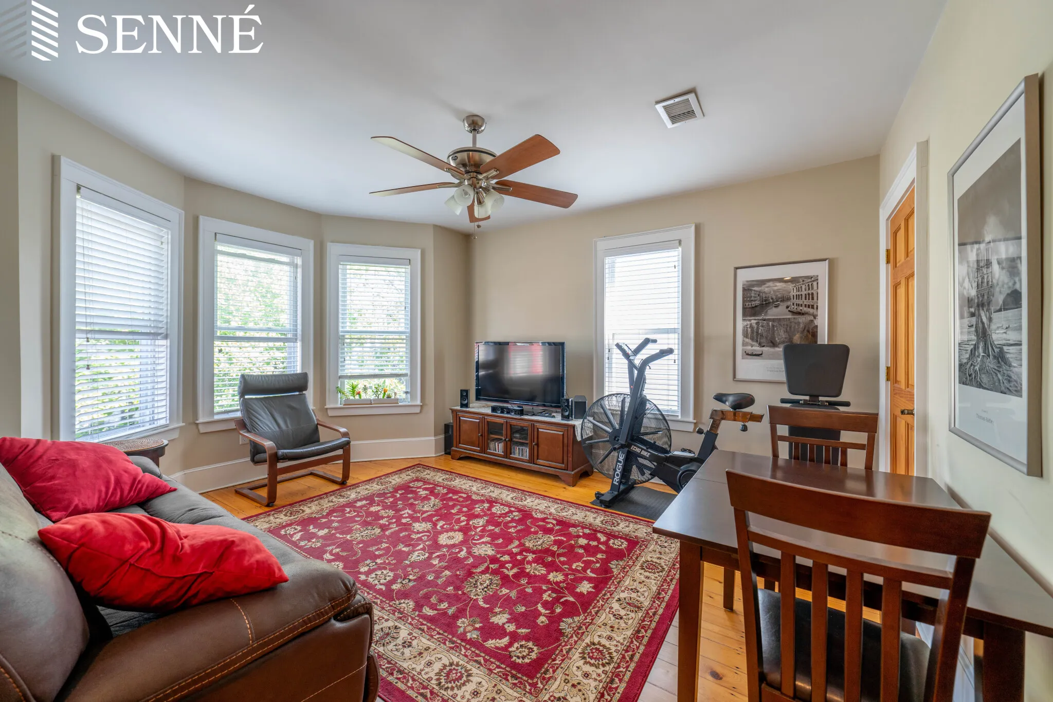 2 bed, 1 bath apartment for rent at 40 Wyatt St, Spring Hill — photo 3 of 10