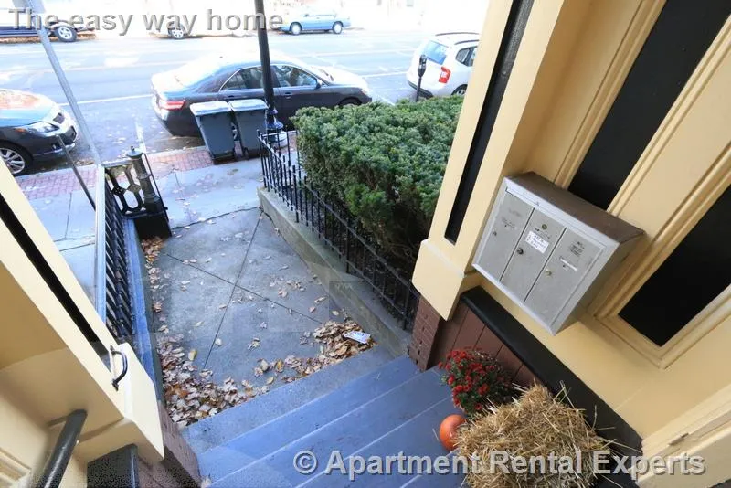 2 bed, 1 bath apartment for rent at 400 Cambridge St Unit 1, East Cambridge — photo 2 of 19