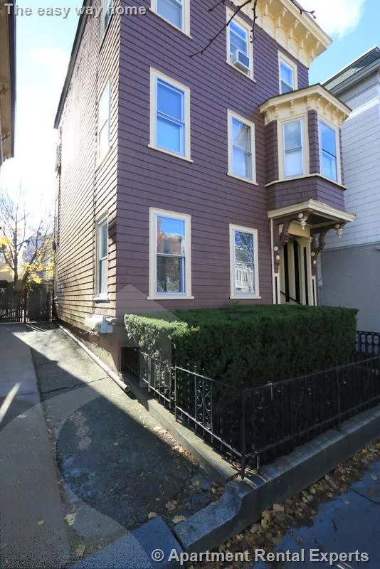 2 bed, 1 bath apartment for rent at 400 Cambridge St Unit 1, East Cambridge — photo 4 of 19