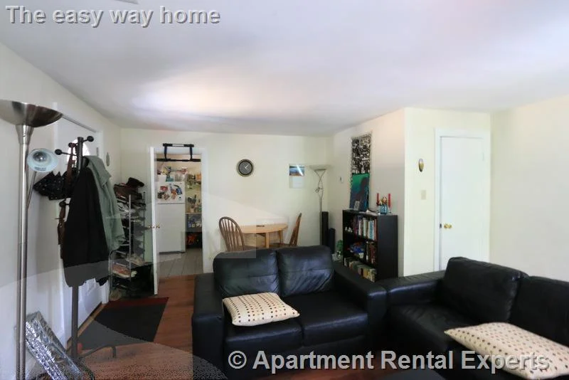 1 bed, 1 bath apartment for rent at 400 Franklin St Unit 4, Central Square — photo 2 of 12
