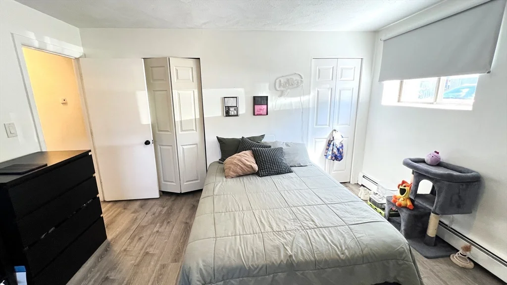 2 bed, 1 bath apartment for rent at 400 Governors Dr Unit 5, Winthrop — photo 8 of 16