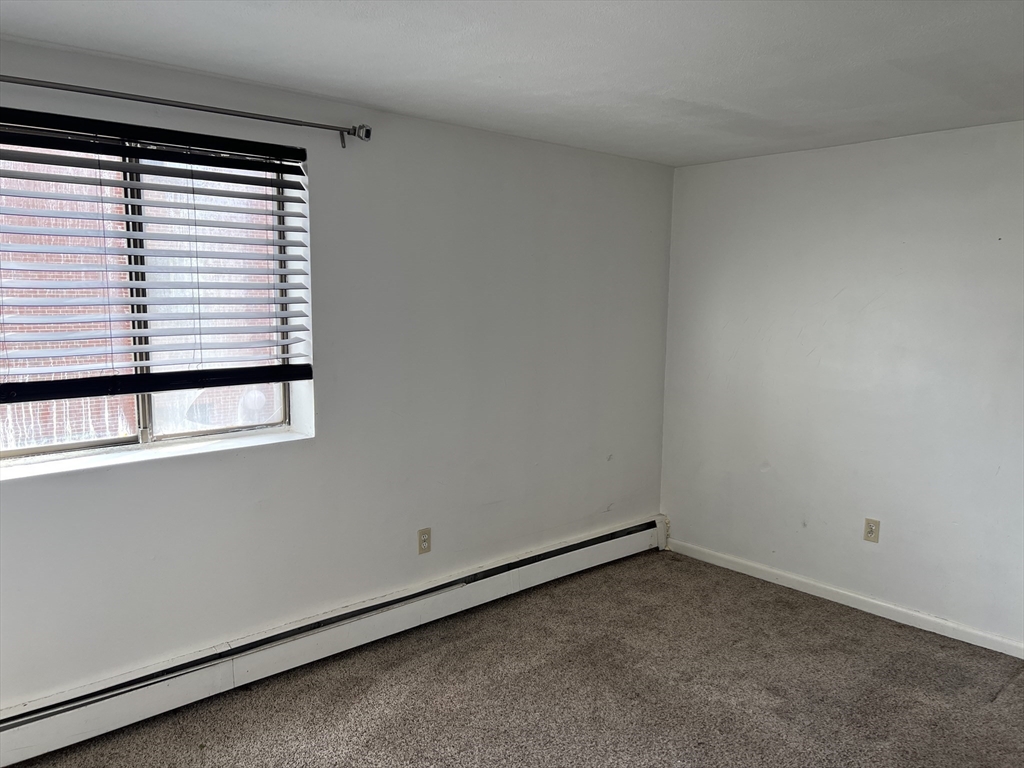 2 bed, 1 bath apartment for rent at 400 Governors Park Unit 29, Winthrop — photo 10 of 12