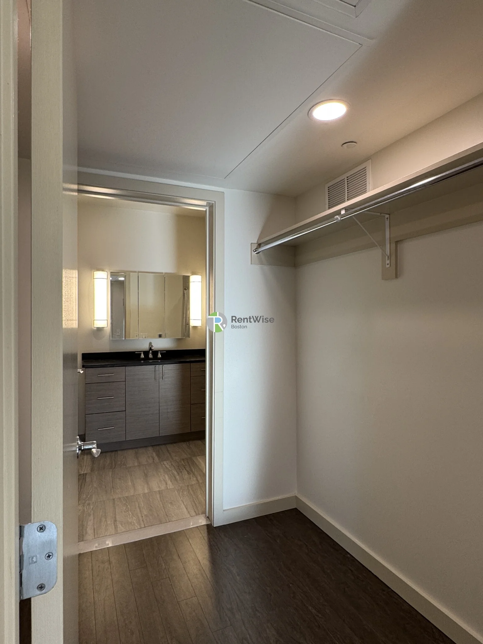 2 bed, 2 bath apartment for rent at 400 Langley Rd Unit 201, Thompsonville — photo 10 of 21