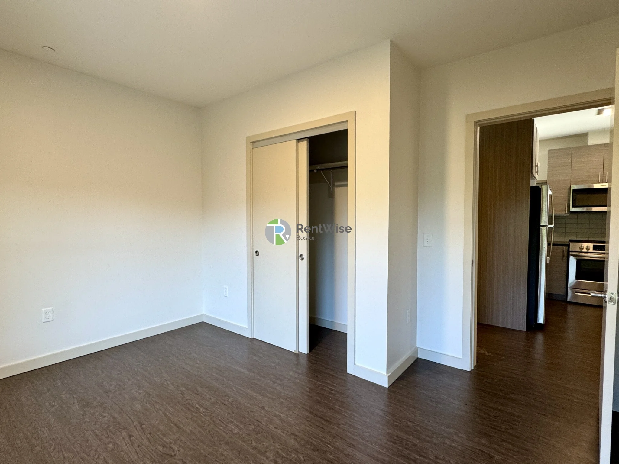 2 bed, 2 bath apartment for rent at 400 Langley Rd Unit 201, Thompsonville — photo 3 of 21