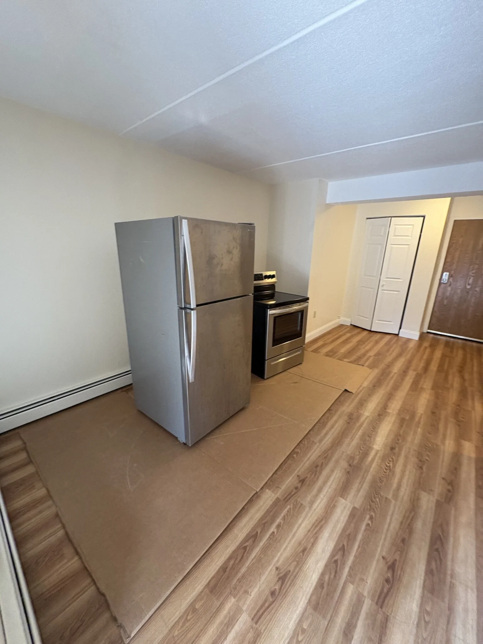 3 bed, 2 bath apartment for rent at 400 Massachusetts Ave Unit 34, South End — photo 2 of 24