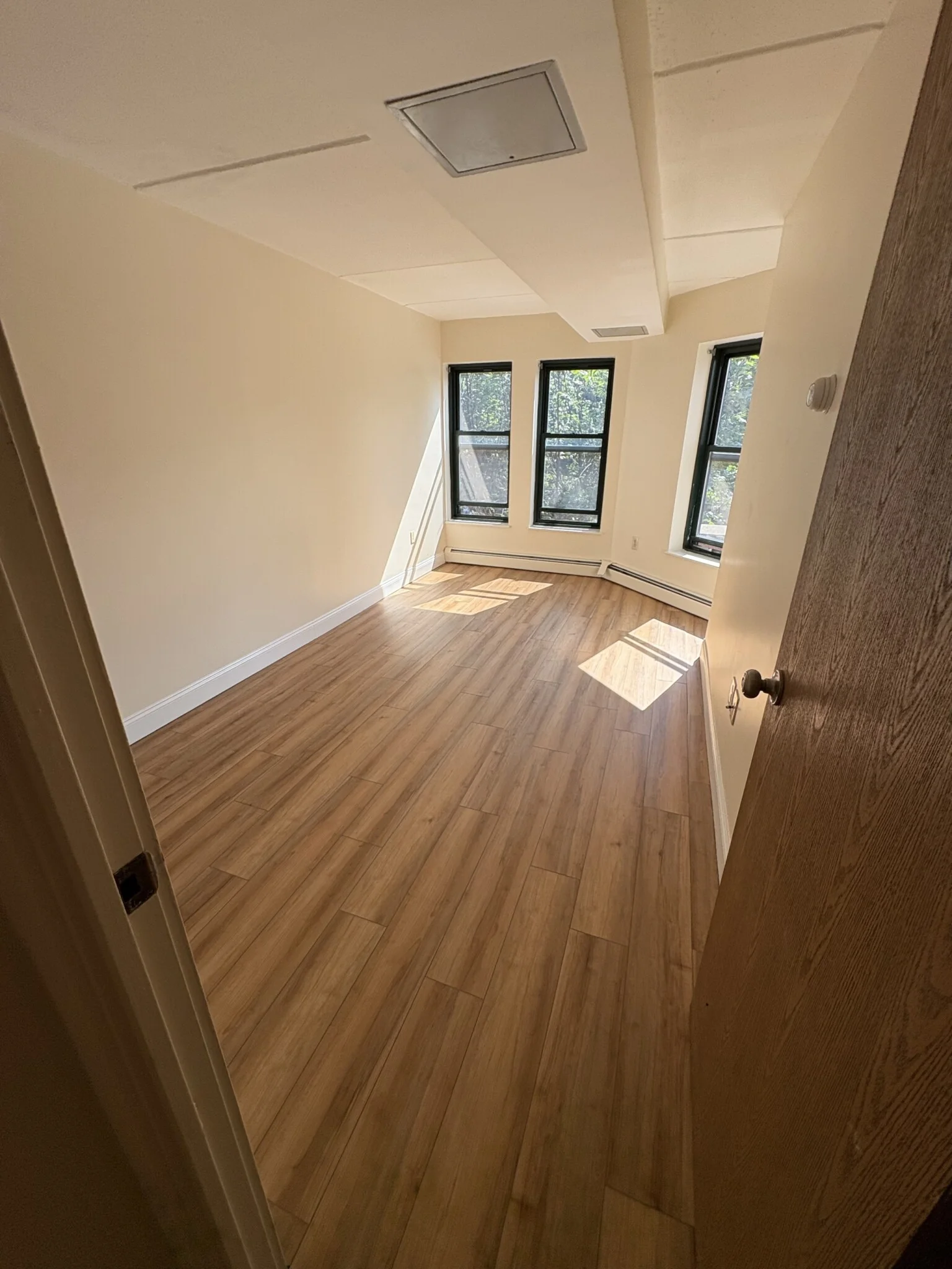3 bed, 2 bath apartment for rent at 400 Massachusetts Ave Unit 34, South End — photo 14 of 24