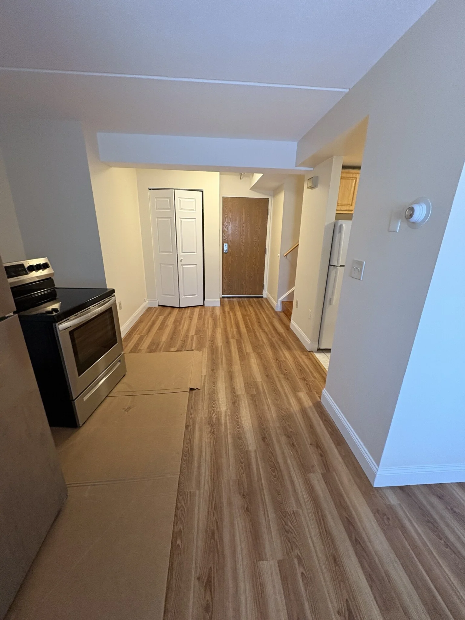 3 bed, 2 bath apartment for rent at 400 Massachusetts Ave Unit 34, South End — photo 3 of 24