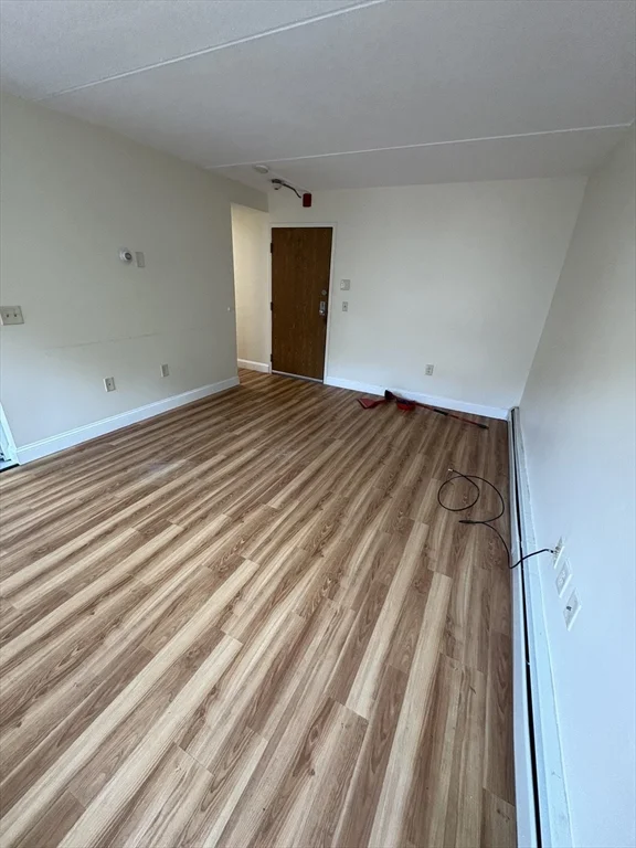 1 bed, 1 bath apartment for rent at 400 Massachusetts Ave Unit 35, South End — photo 2 of 13