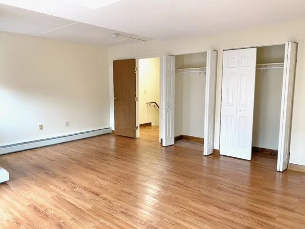 3 bed, 1 bath apartment for rent at 400 Massachusetts Ave Unit 38, South End — photo 9 of 14