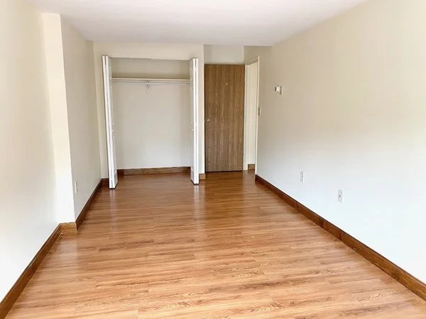 3 bed, 1 bath apartment for rent at 400 Massachusetts Ave Unit 38, South End — photo 13 of 14