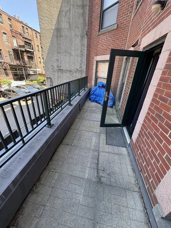 3 bed, 1 bath apartment for rent at 400 Massachusetts Ave Unit 4, South End — photo 3 of 28