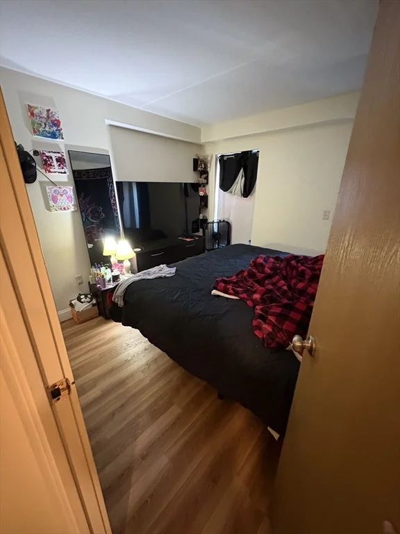 3 bed, 1 bath apartment for rent at 400 Massachusetts Ave Unit 4, South End — photo 20 of 28