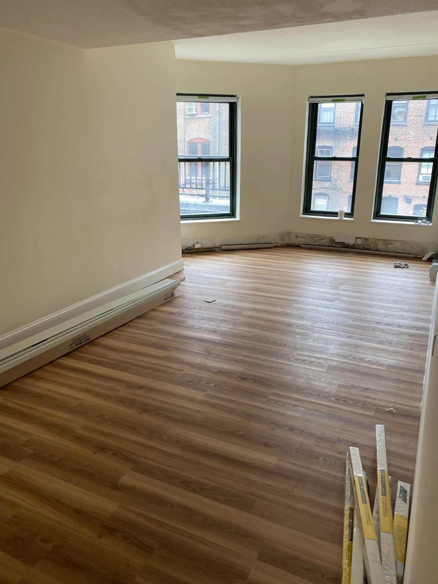 3 bed, 1 bath apartment for rent at 400 Massachusetts Ave Unit 5, South End — photo 2 of 30