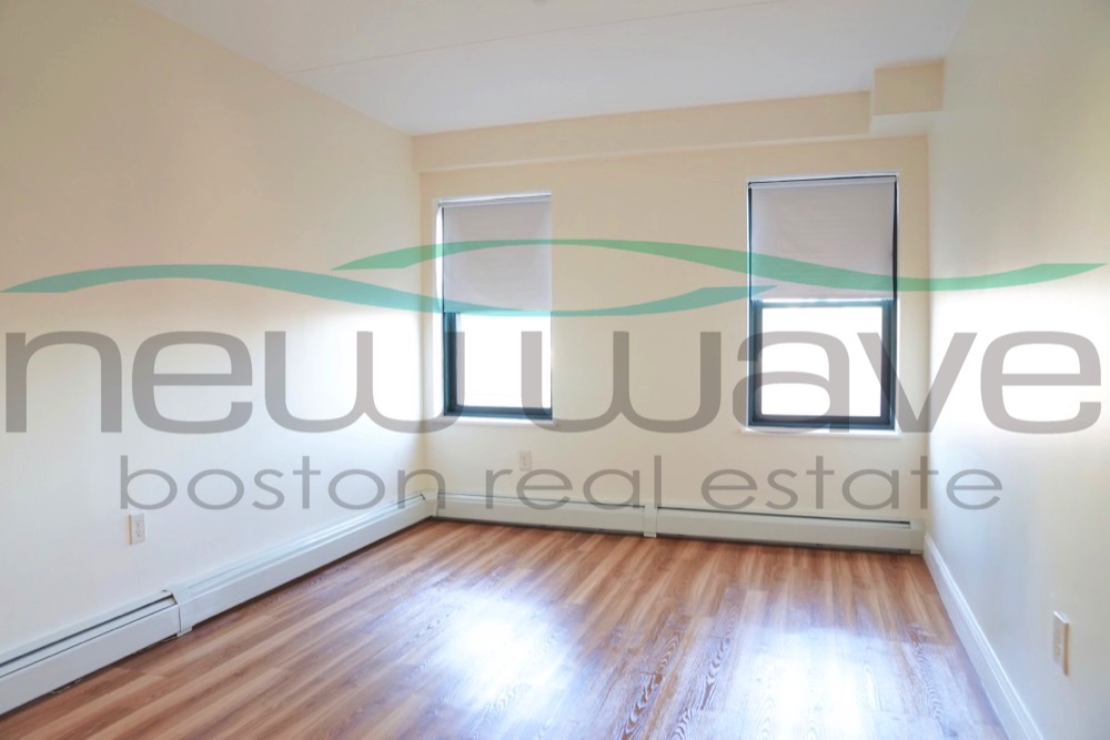 1 bed, 1 bath apartment for rent at 400 Massachusetts Ave Unit 74, South End — photo 4 of 9