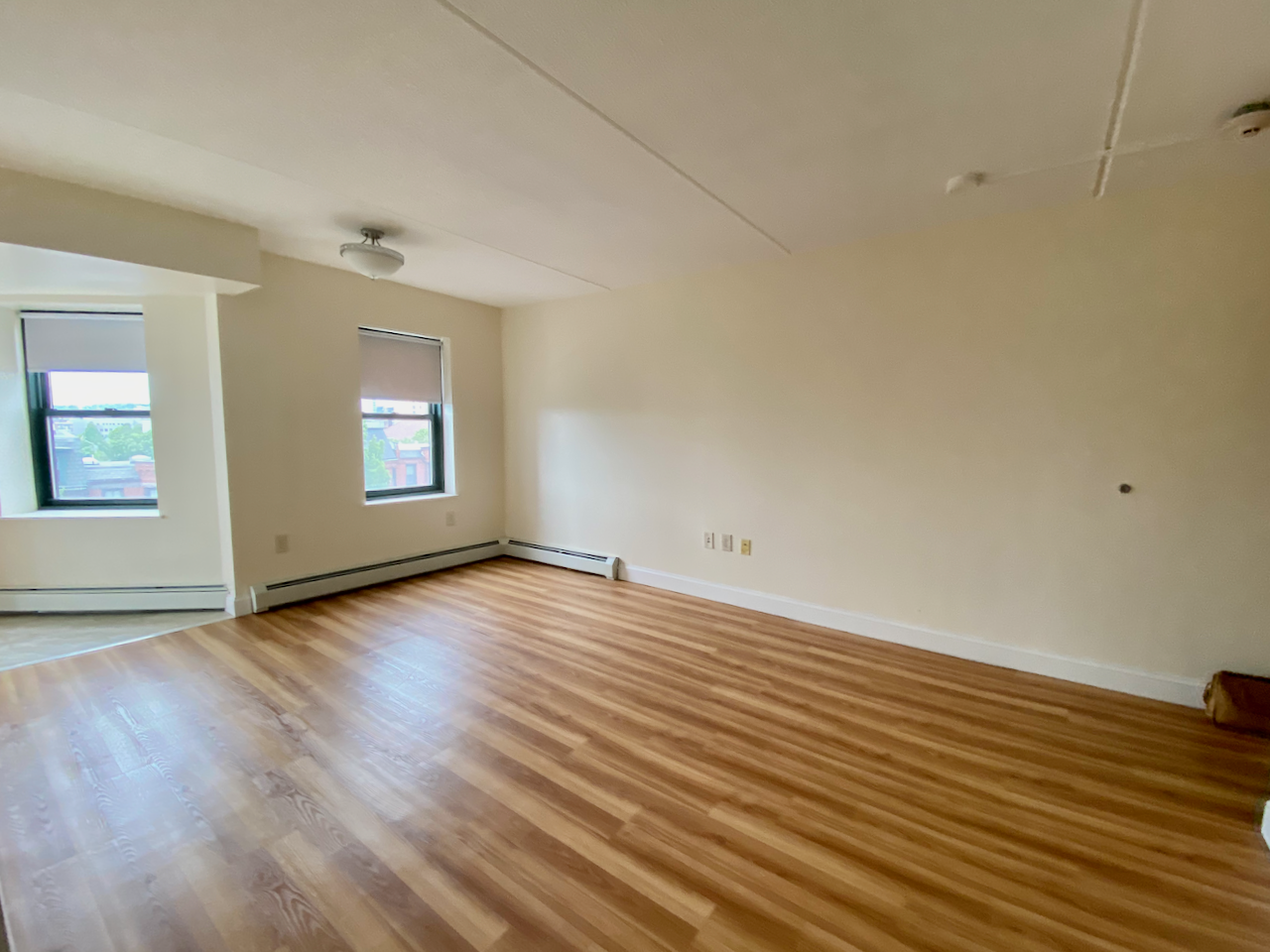 1 bed, 1 bath apartment for rent at 400 Massachusetts Ave Unit 77, South End — photo 3 of 19