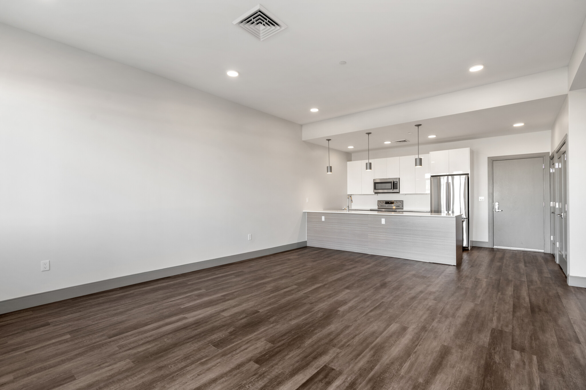 2 bed, 2 bath apartment for rent at 400 Mystic Ave Unit 307, Somerville — photo 3 of 21