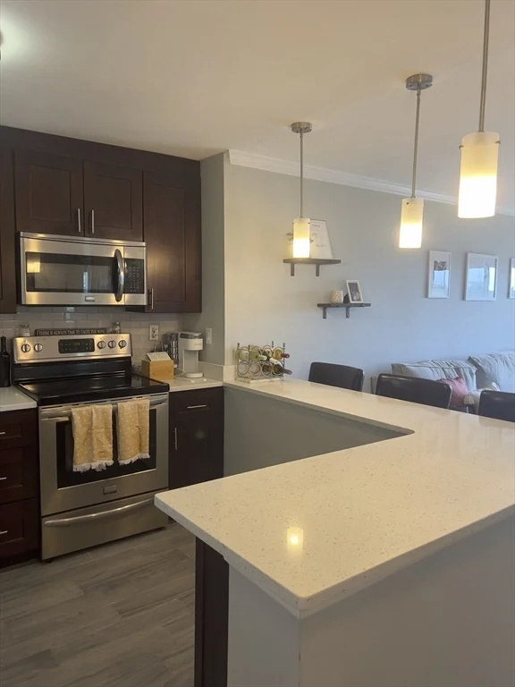 2 bed, 1 bath apartment for rent at 400 Savin Hill Ave Unit 25, Dorchester — photo 4 of 14
