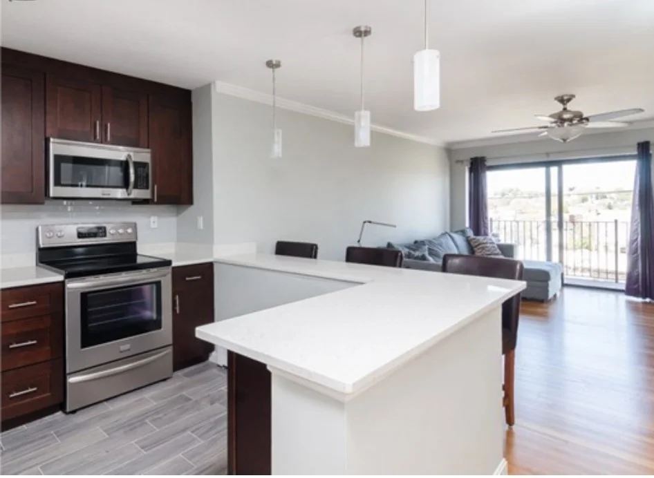 2 bed, 1 bath apartment for rent at 400 Savin Hill Ave Unit 25, Dorchester — photo 2 of 14