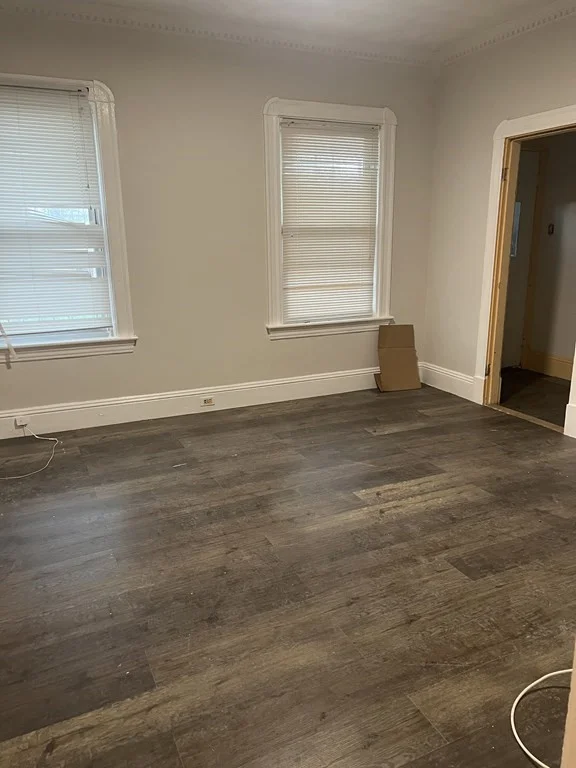 4 bed, 1 bath apartment for rent at 400 Spring Unit 1, Brockton — photo 5 of 8