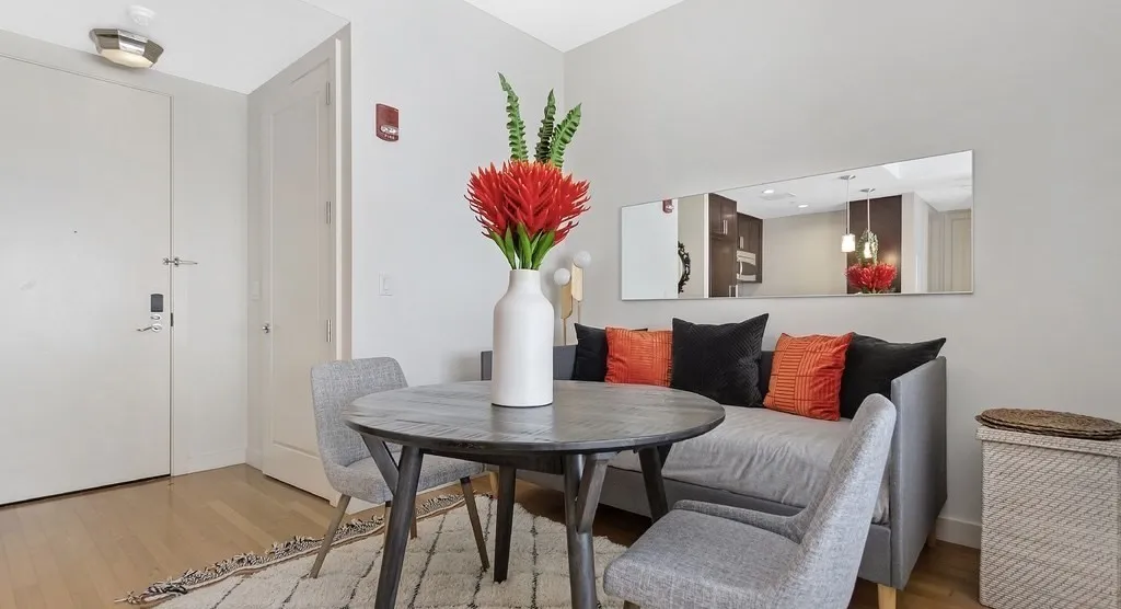 1 bed, 1 bath apartment for rent at 400 Stuart St Unit 16G, Back Bay — photo 8 of 28
