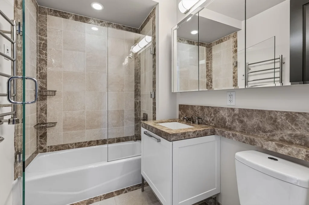 2 bed, 2 bath apartment for rent at 400 Stuart St Unit 17J, Back Bay — photo 14 of 16