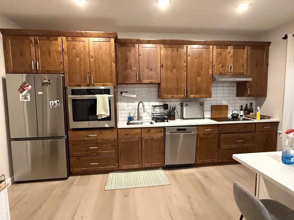 2 bed, 1 bath apartment for rent at 400 W Broadway Unit 208, South Boston — photo 1 of 15