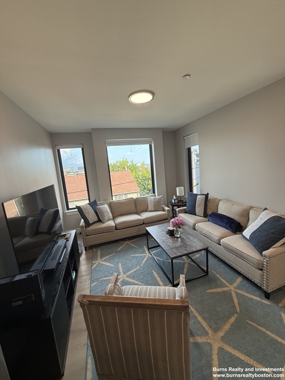 2 bed, 1 bath apartment for rent at 400 W Broadway Unit 306, South Boston — photo 5 of 14