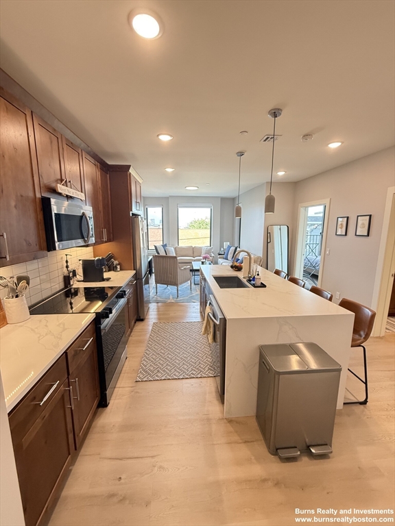 2 bed, 1 bath apartment for rent at 400 W Broadway Unit 306, South Boston — photo 2 of 14