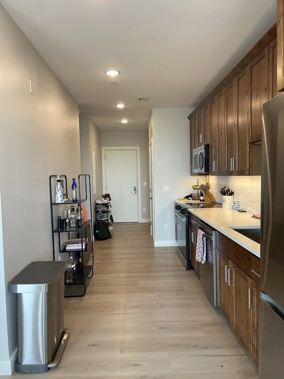2 bed, 2 bath apartment for rent at 400 W Broadway Unit 405, South Boston — photo 10 of 23