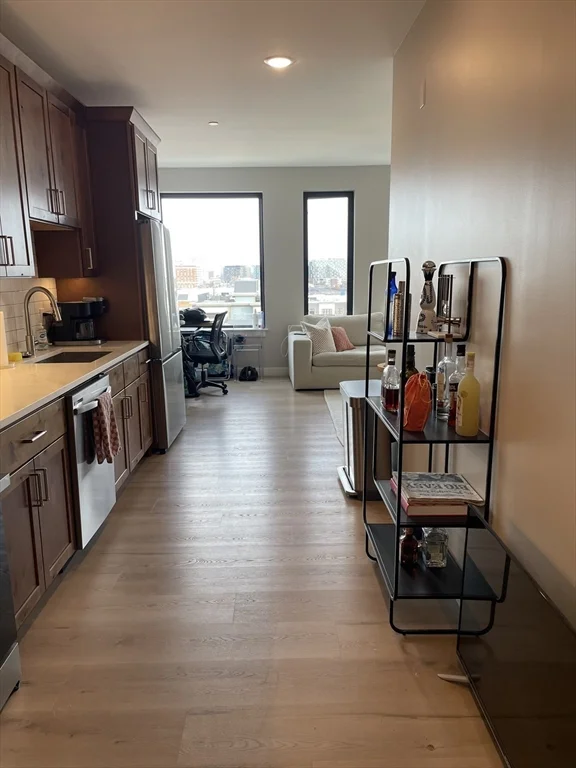 2 bed, 2 bath apartment for rent at 400 W Broadway Unit 405, South Boston — photo 3 of 23
