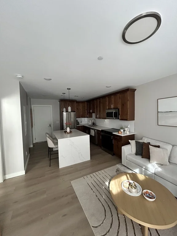 1 bed, 1 bath apartment for rent at 400 W Broadway Unit 502, South Boston — photo 5 of 14